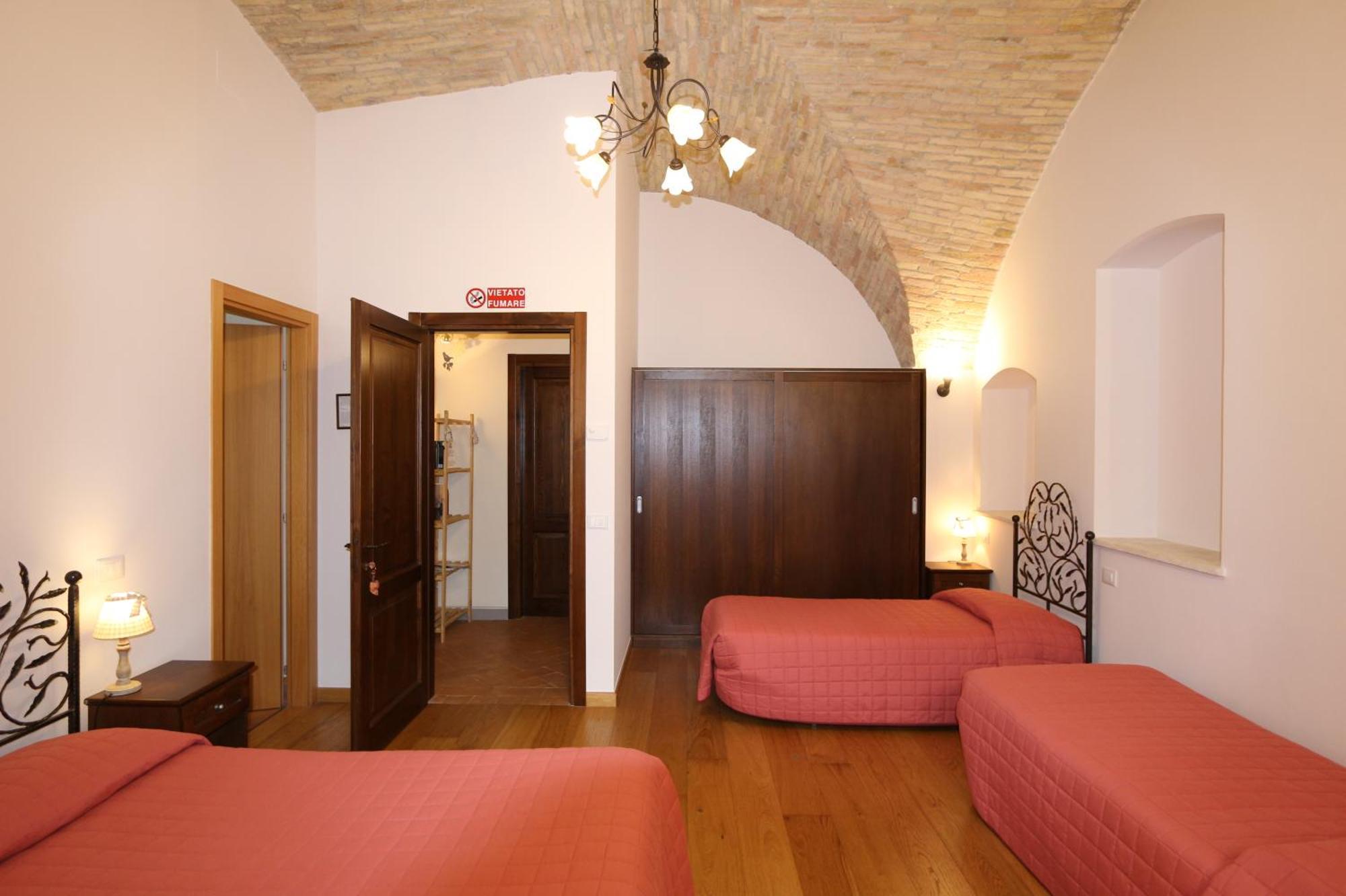 La Casina Colorata Ξενοδοχείο Ασίζη Εξωτερικό φωτογραφία