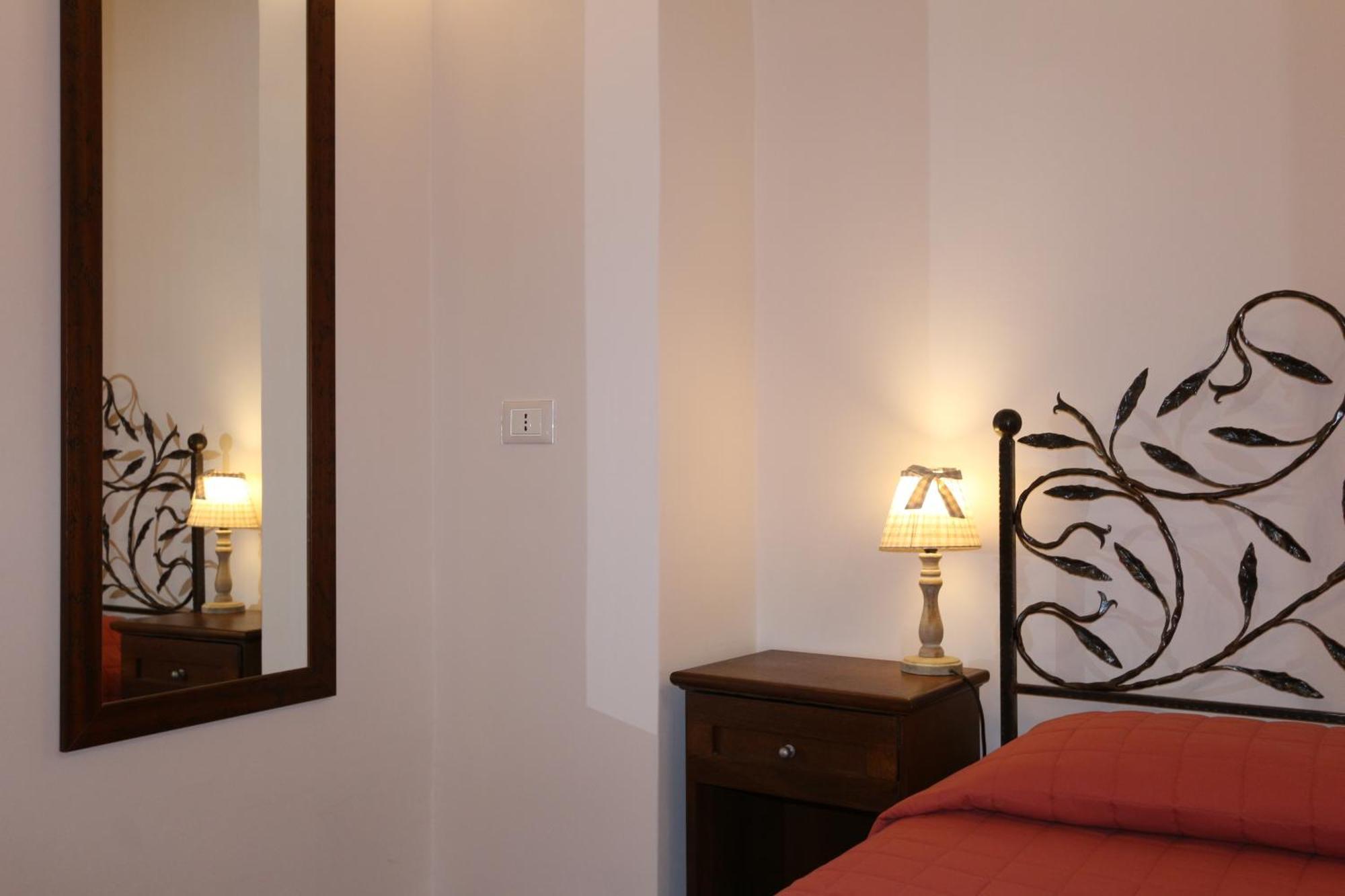 La Casina Colorata Ξενοδοχείο Ασίζη Εξωτερικό φωτογραφία