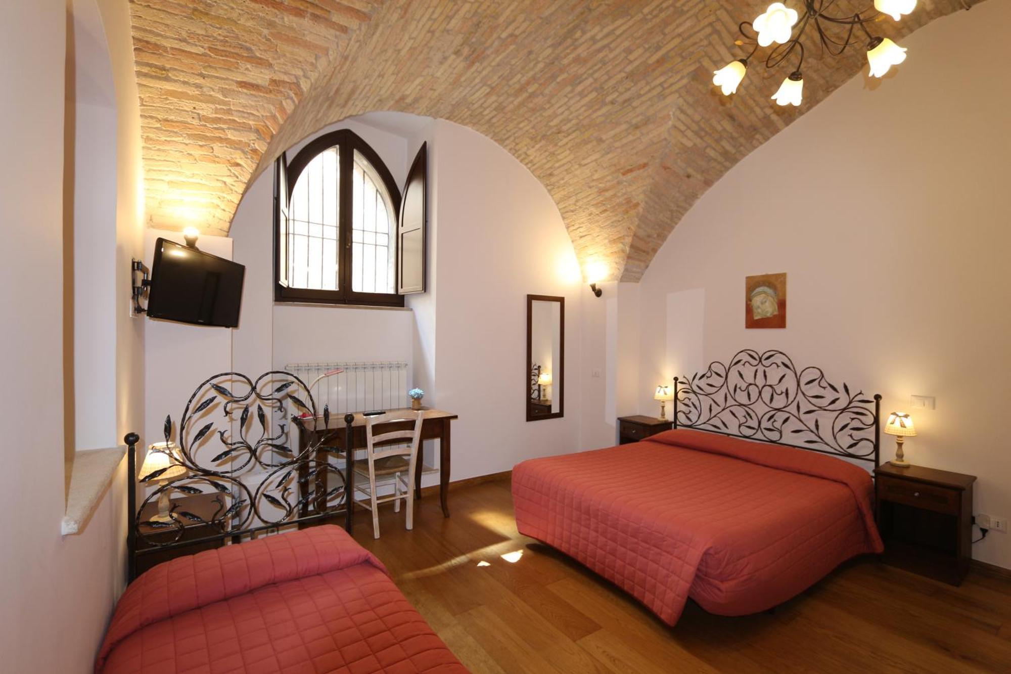 La Casina Colorata Ξενοδοχείο Ασίζη Εξωτερικό φωτογραφία
